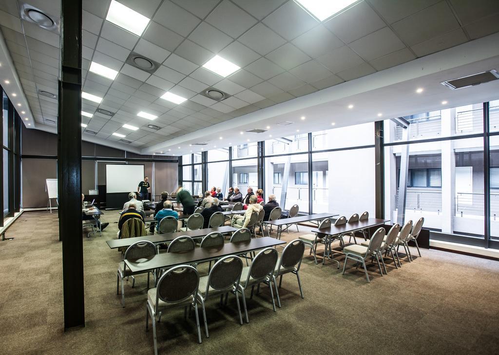 The Nicol Hotel And Apartments Johannesburg Eksteriør bilde